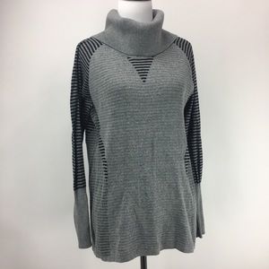 🛍 Calvin Klein Turtle Neck